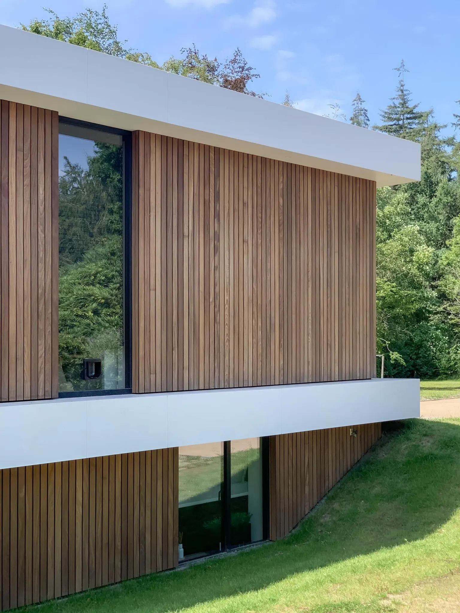 Villa L